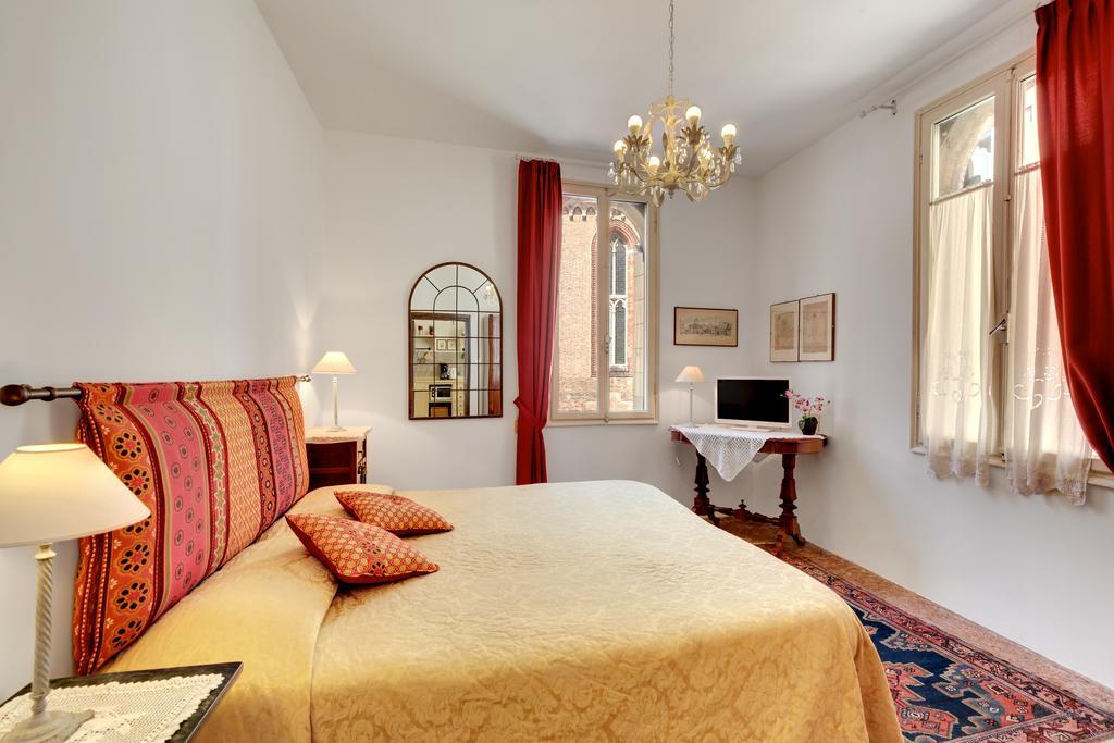 Ca' Badoer Frari Apartment Venice Exterior photo